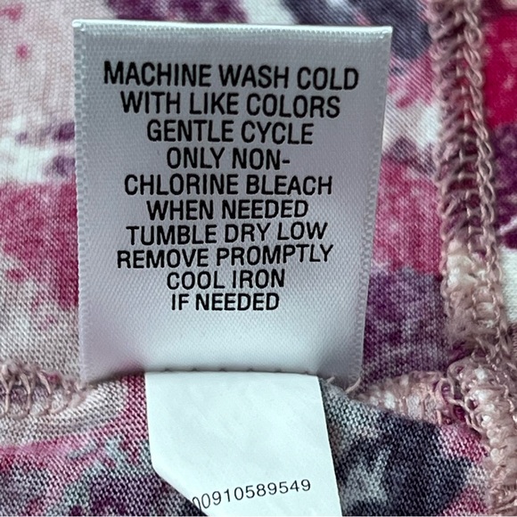 ELLE Women's Multi Floral Knit Short Sleeved Top, Rich Shades of Pink and Beige - Picture 4 of 5